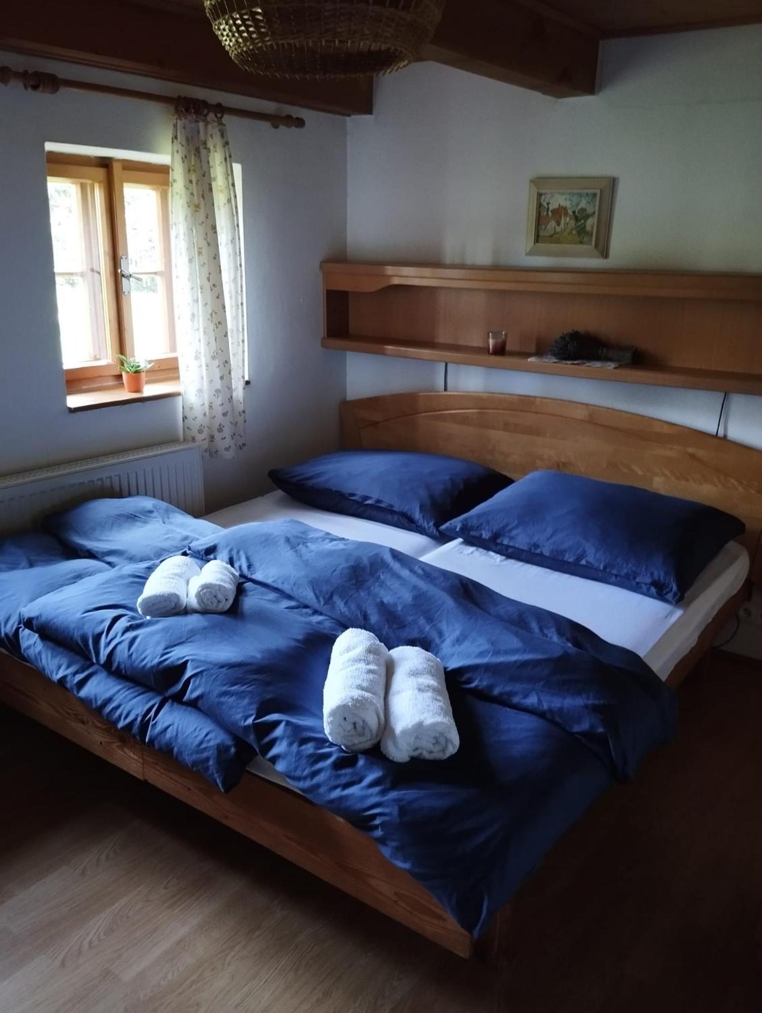 Chaloupka U Jiriho Hotel Nova Pec Luaran gambar